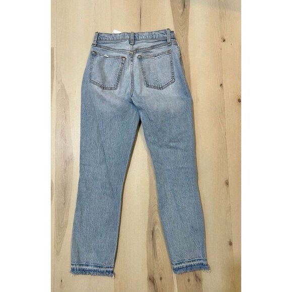 Abercrombie and Fitch Women Medium Wash High Rise Mom Jean Size 24 Fall Chic - Picture 7 of 10